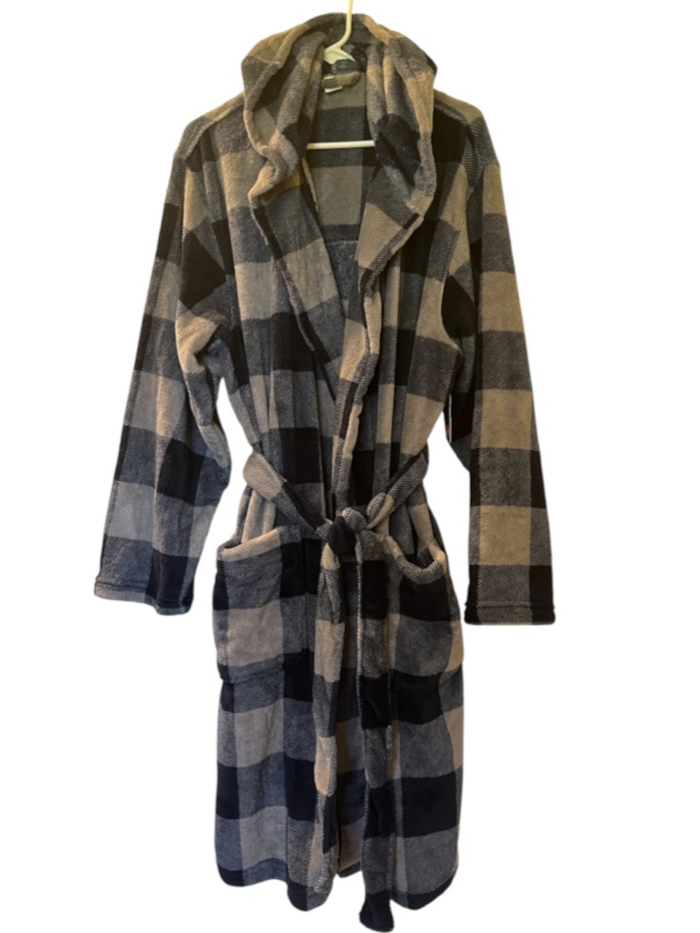 St John’s Bay Men’s Plush Robe with Hood Gray Navy Buffalo Checkered Size M-L